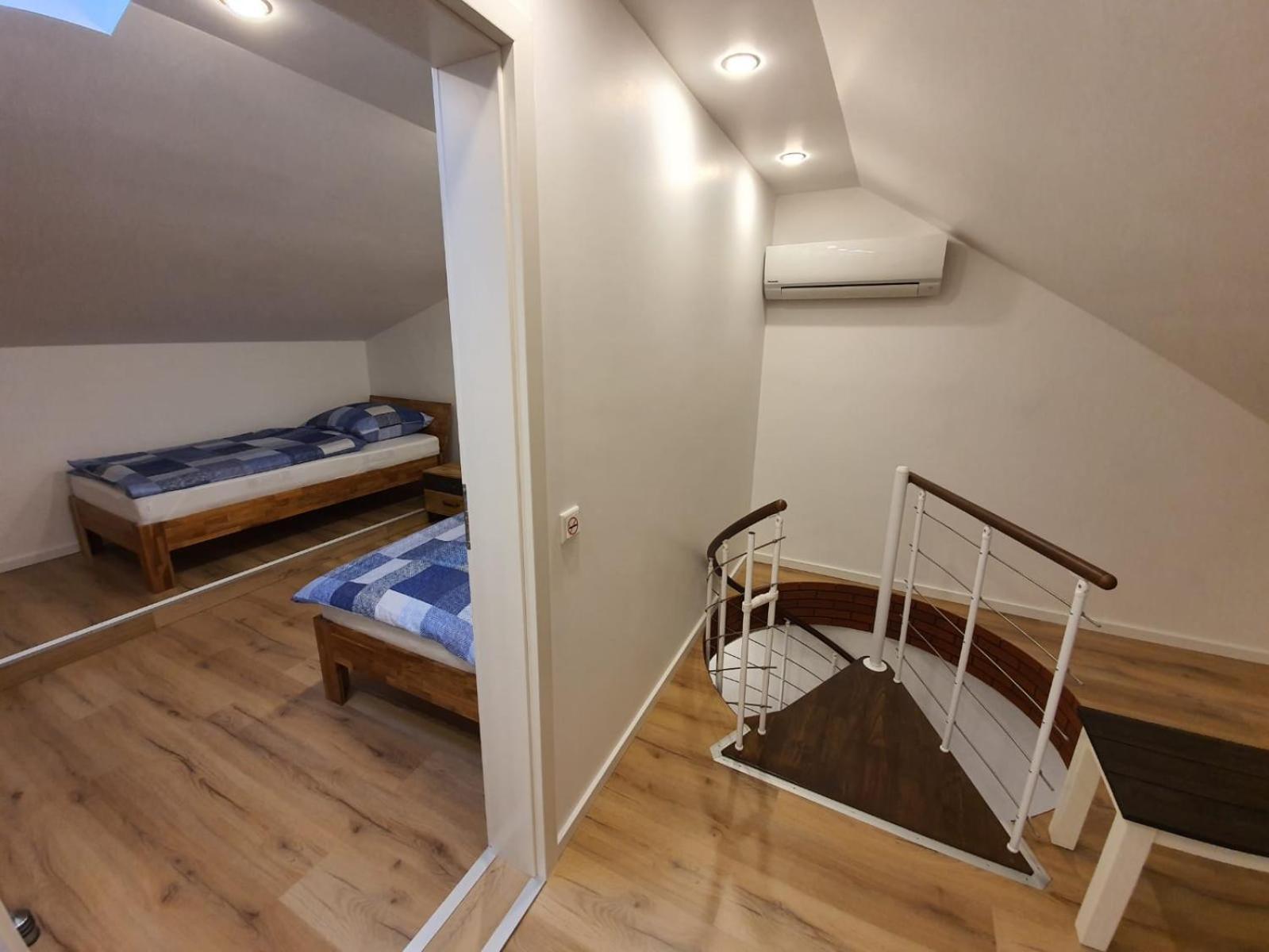 Handwerkerwohnung - Monteurunterkunft Crumstadt ภายนอก รูปภาพ